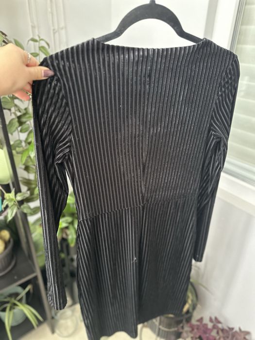Черна рокля / размер С