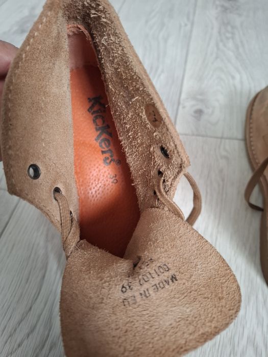 Европейская кожанная обувь.