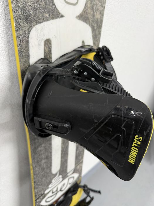placa snowboard yes dicey L156cm 2023/2024
