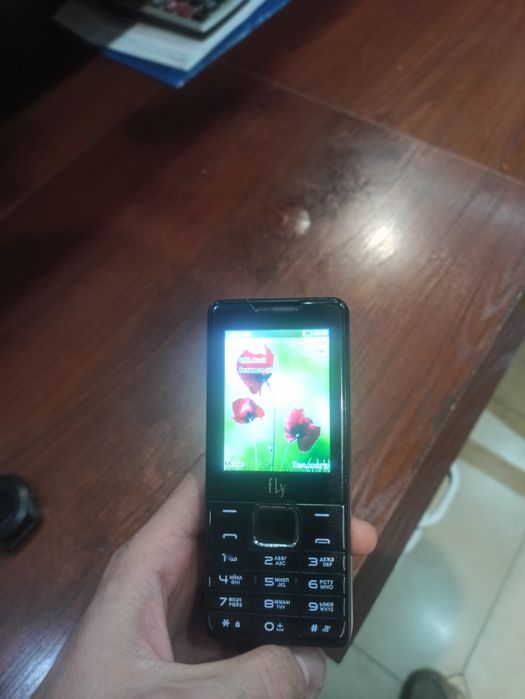 Knopkali telefon
