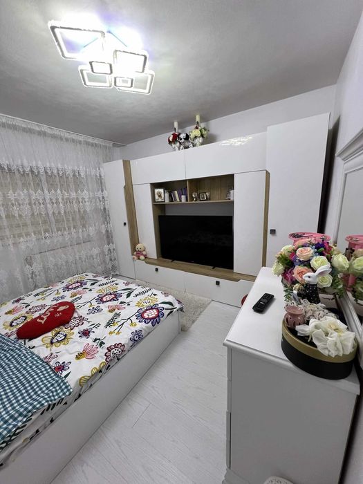 Apartament cu 3 Camere Tecuci