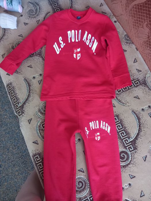 Продам костюм на мальчика