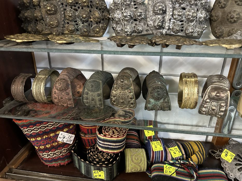 Стари Сребърни Гривни