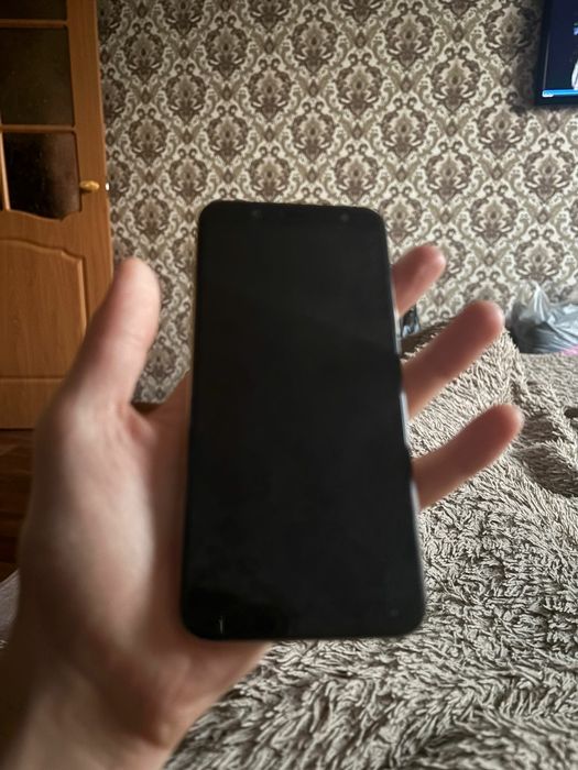 Продам Самсунг а6