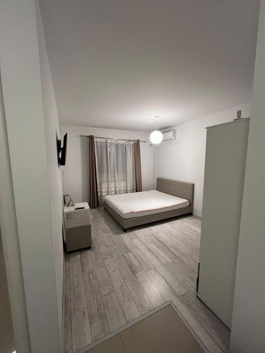 Proprietar închiriez garsonieră militari residence tratoria roz cafe