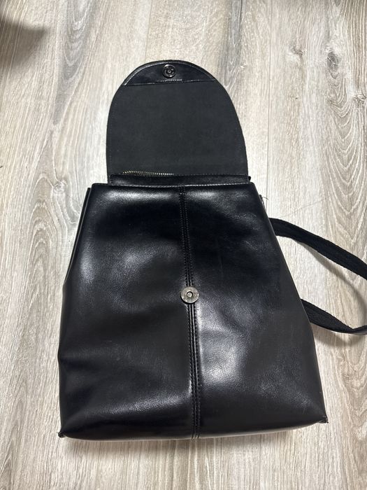 Черный женский рюкзак