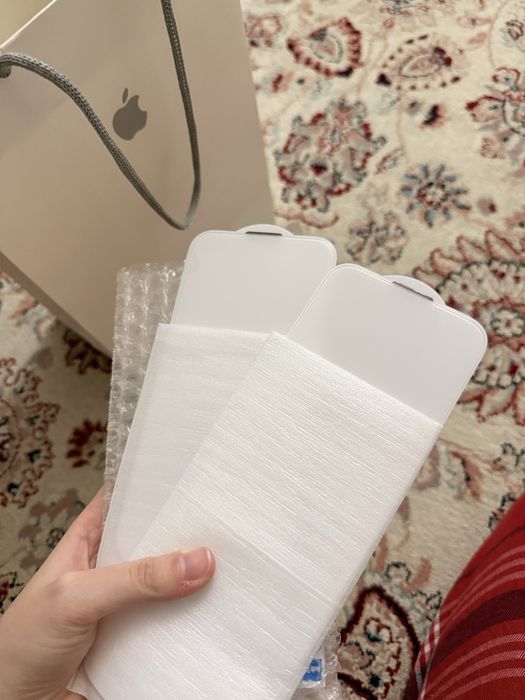 Продам чехлы на Iphone 17 Pro Max оригинальные