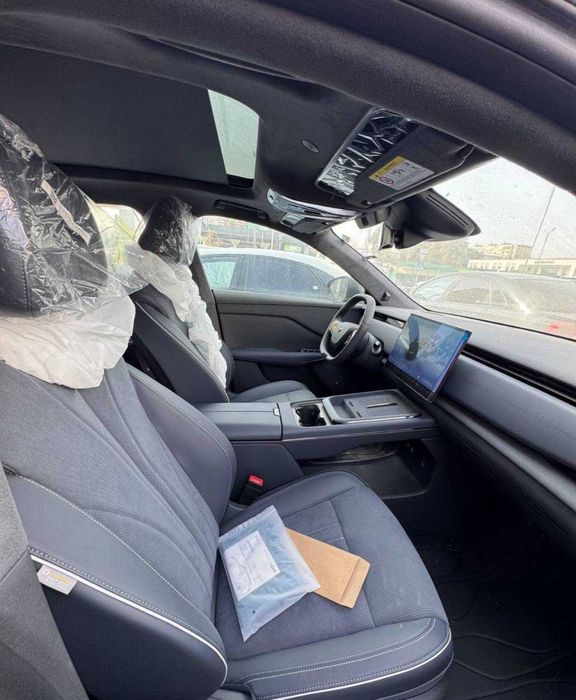 Voyah courage 901km elektrda