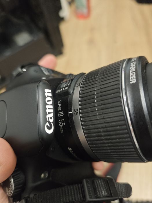 Canon eos 550d 16gb 10900 cadre.obiectiv 18-55