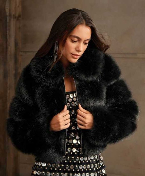 Елегантно палто от изкуствена кожа faux fur