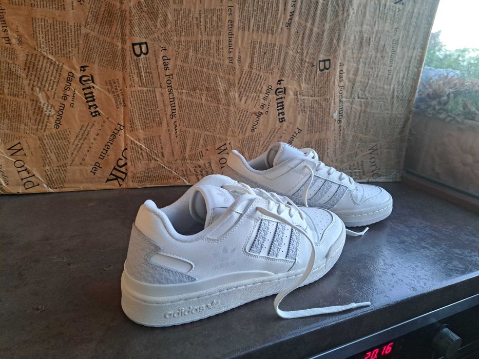 мъжки маратонки,кецове,спортни обувки,ном44,Adidas,адидас,нови!