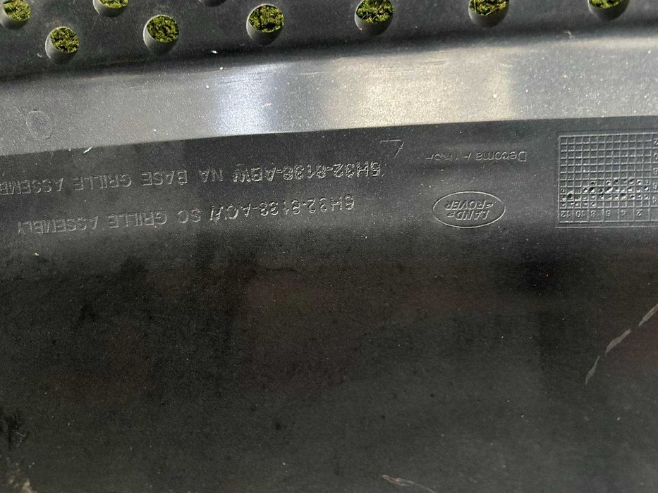 решетка радиаторна Range Rover Sport 2005-2010г. #509S