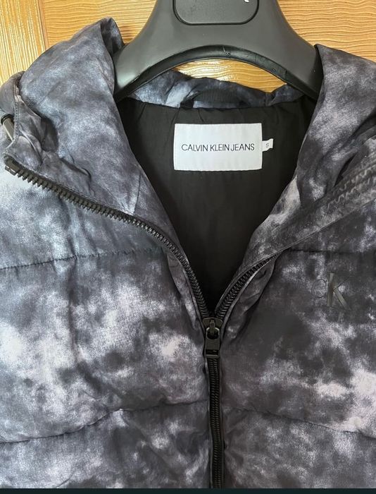 Яке зимно Calvin Klein