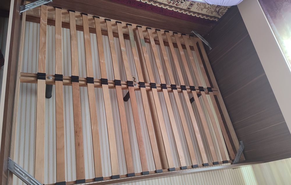 2х спальная кровать 25 000 тг