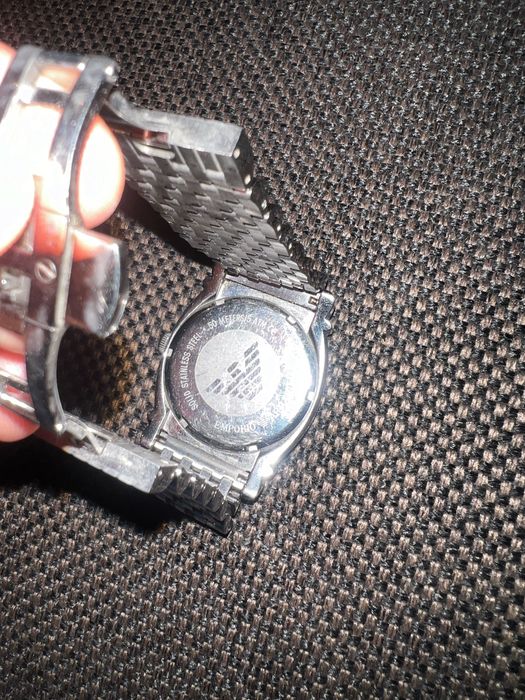 Ceas Armani în stare bună