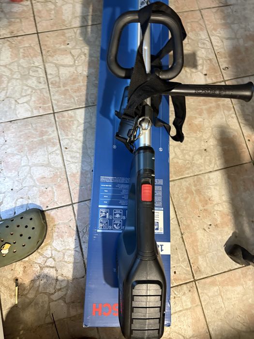 Coasa electrica Bosch Professional GFR 18V-23