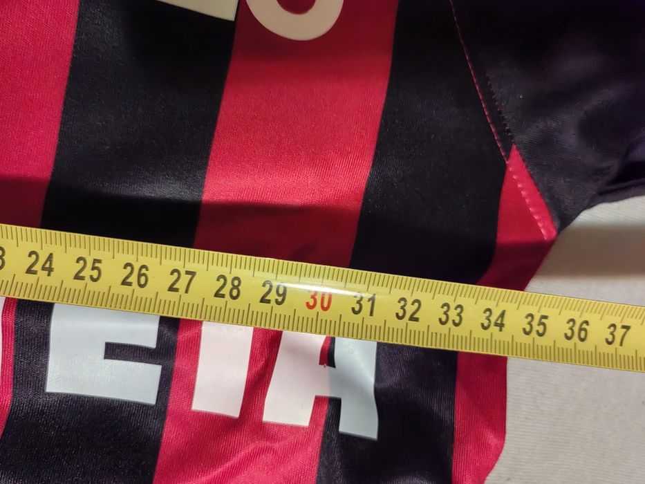 Echipamente fotbal AC Milan personalizat:Elias, Marius, Fabia