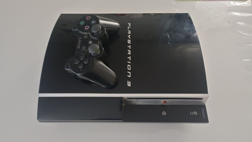 продам playstation 3