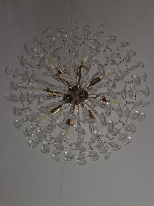 Продам люстру 10 лампочек