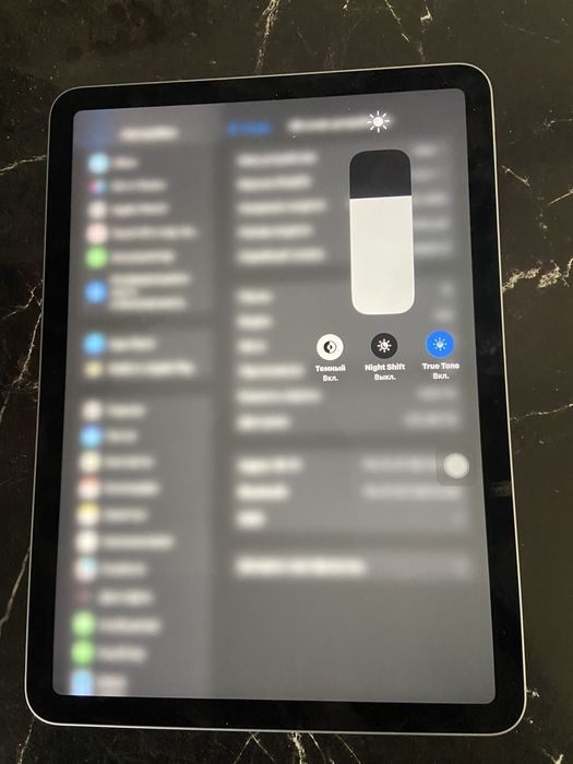 Ipad air 11 dyum m2 sotiladi yangi turibti