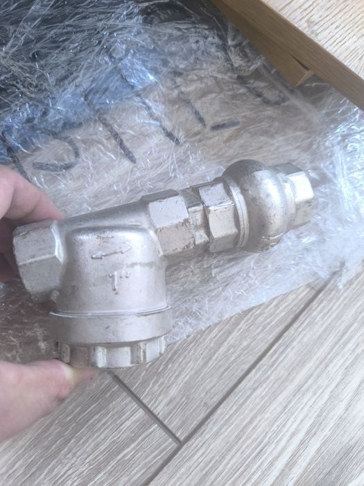 Косой фильтр и обратный клапан