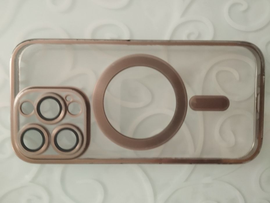 Чехол на IPhone 16 pro