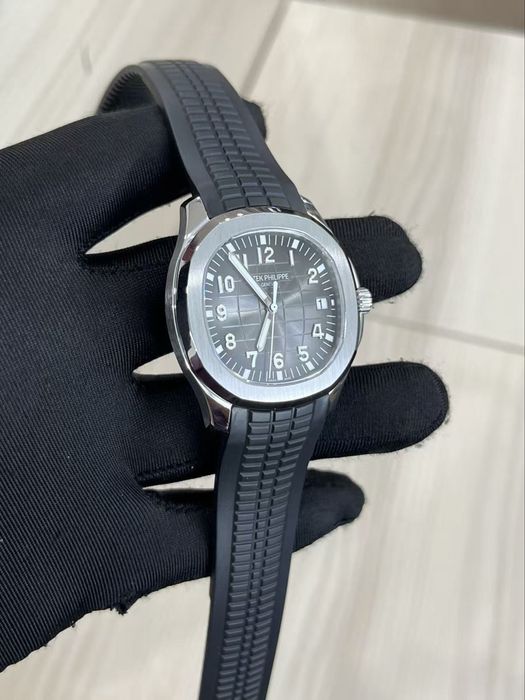 Часы Patek Philippe Aquanaut
