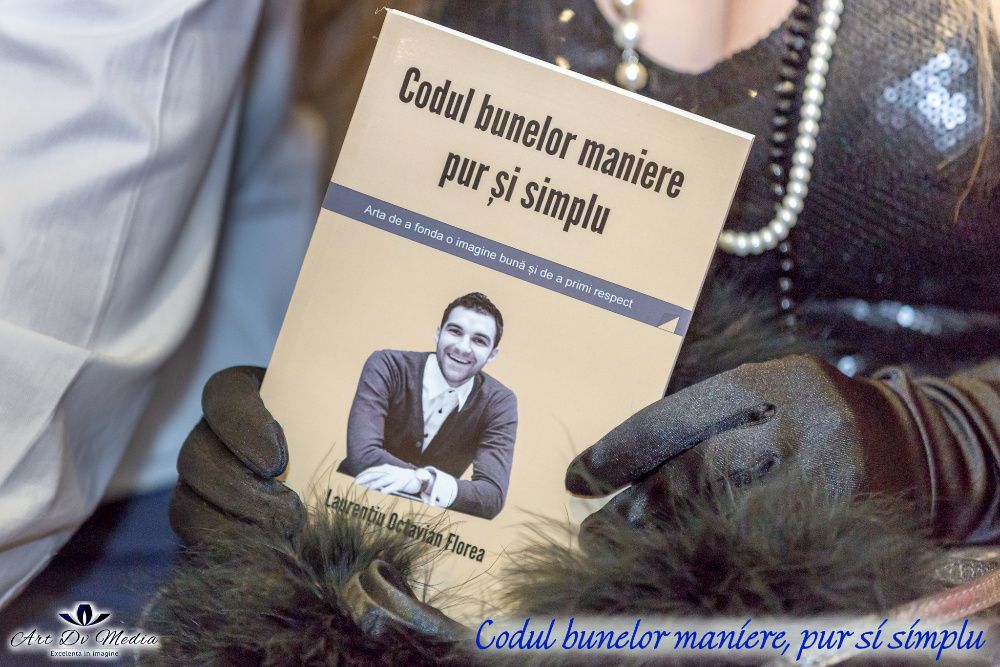 Carte "Codul Bunelor Maniere - pur si simplu" Laurentiu Florea