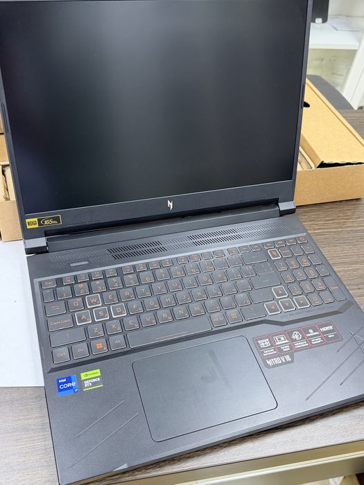 КАТО НОВ 1TB Acer Nitro V16 Ardes Гаранция до 2027 г. Black
