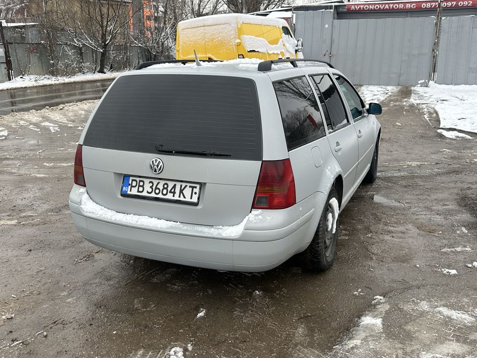 VW Голф 4 2000 г 1.6