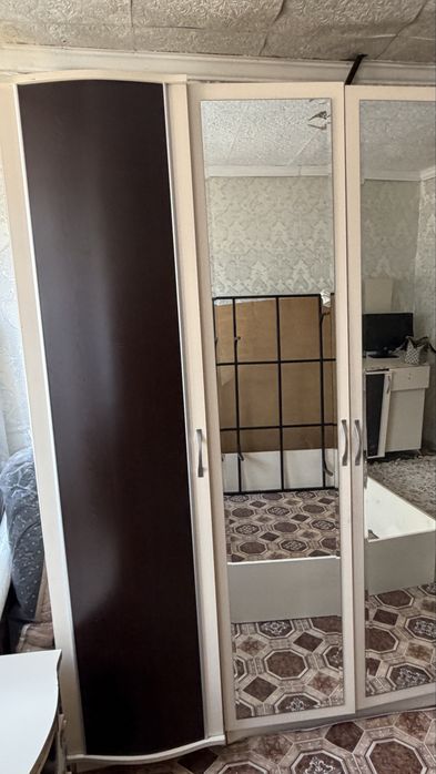 Спальный гарнитур