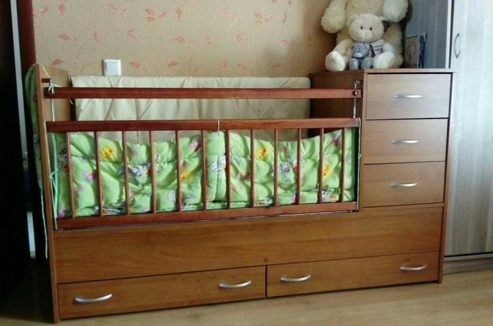 Продам детскую кровать-трансформер