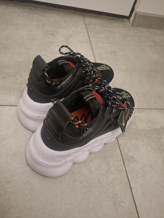 Versace Chain Reaction