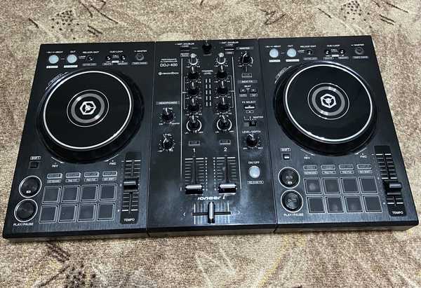 Pioneer DDJ 400