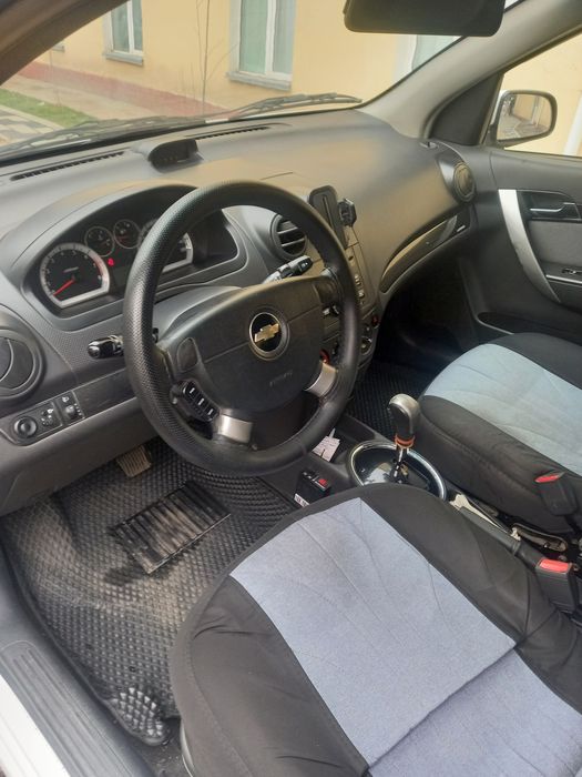 Срочно продаётся автомобиль нексия 3 автомат коробка 2020год