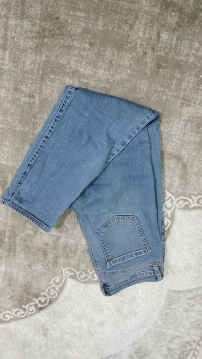 Джинсы стрейч женские 28 размер