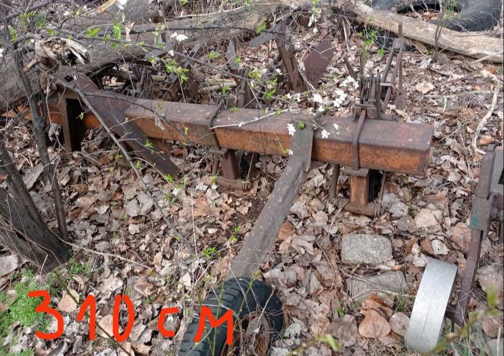 Продава се трактор.