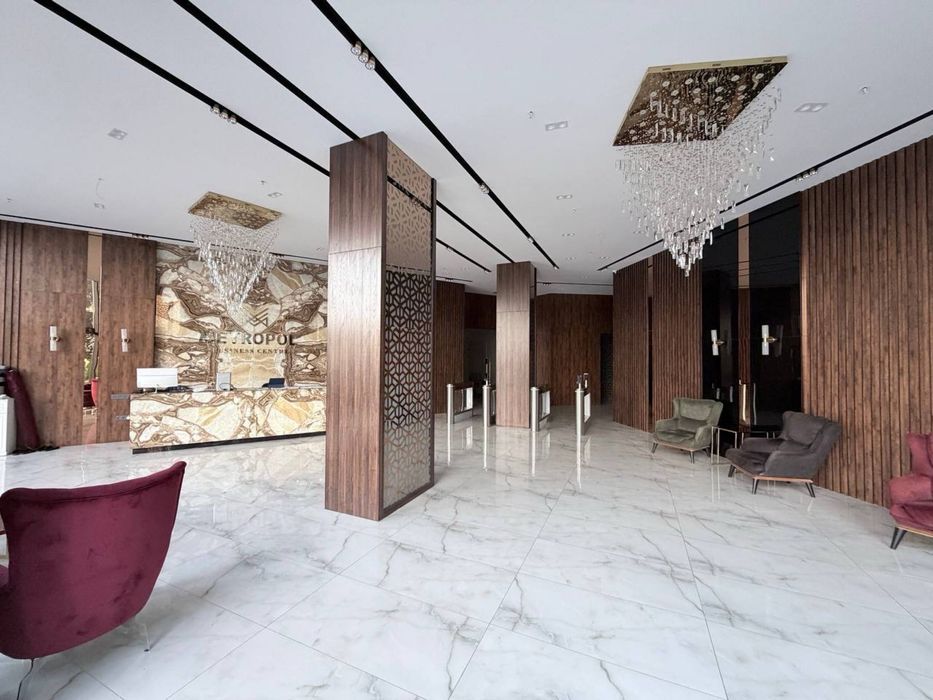 Офисное Помещение 460 кв.м в БЦ - Metropol
