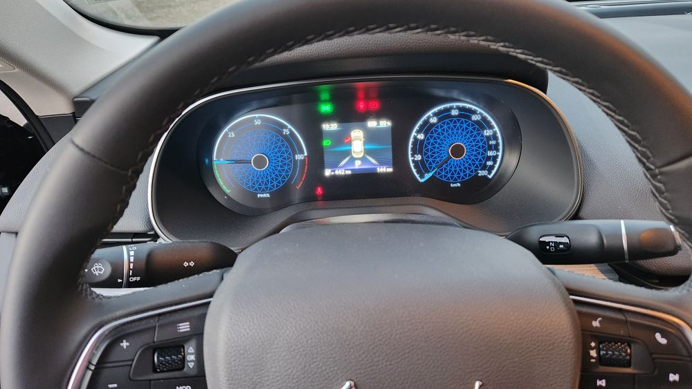 Hongqi  EQM 5. Новая