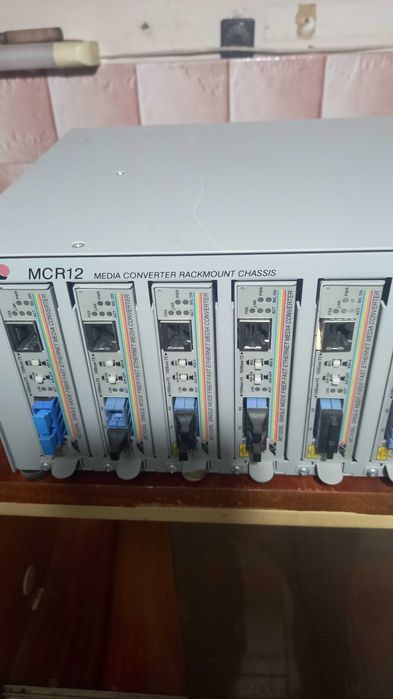 AT MCR12 media converter rackmount chassis
