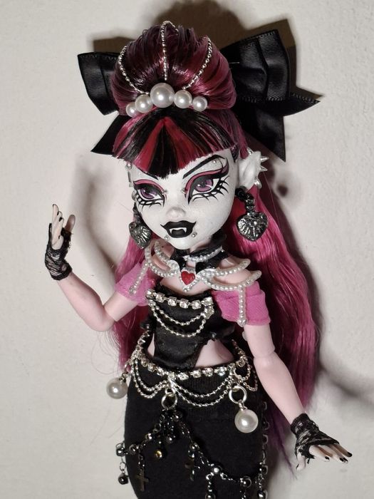 Monster High Draculaura Custom OOAK / монстър хай