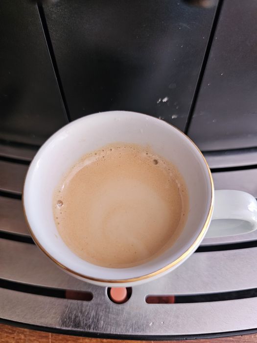 Автоматична кафемашина Saeco Intelia HD8751/11