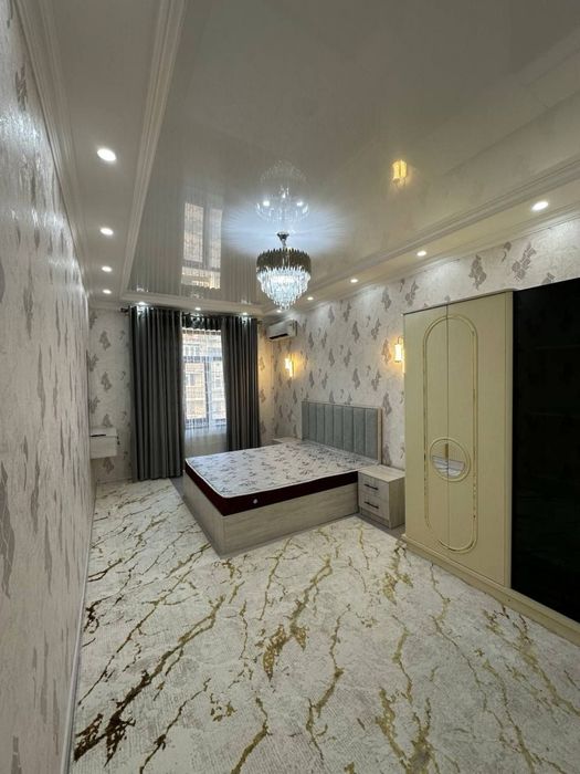 Продается 3 ком. Квартира на 2 этаже площадью 106 кв.м. В Согдиане