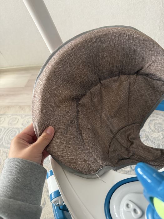 Детский ходунок продам.