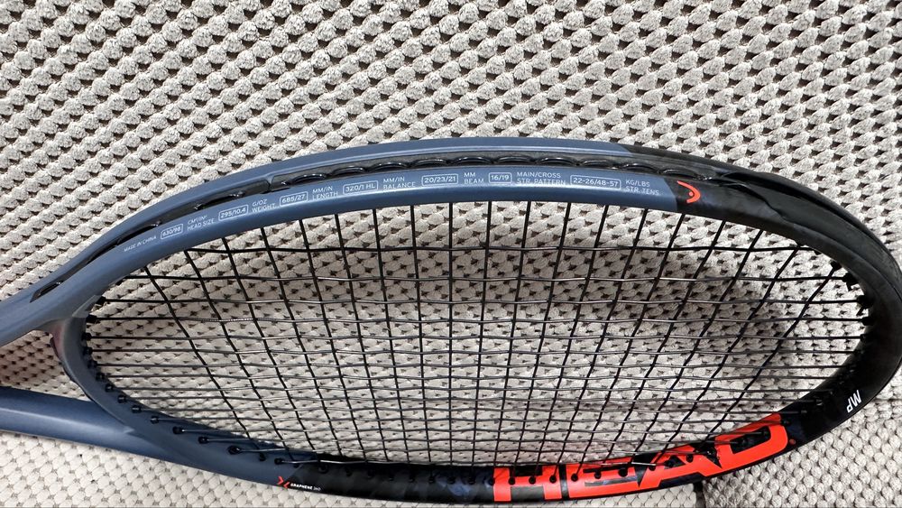 Racheta de tenis HEAD Radical MP