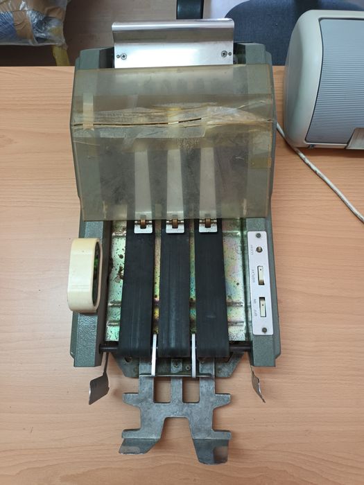 Банкнотоброячна машина.Ретро