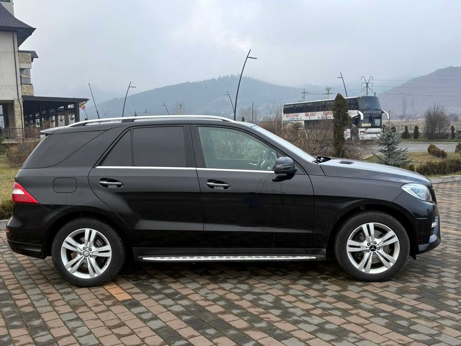 Vand Mercedes-Benz ML 350