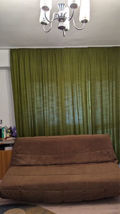 Masa de birou + raft + canapea extensibila