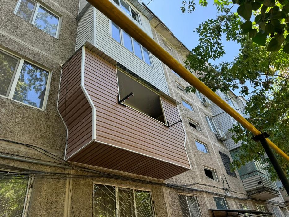 Обшивка балкона и лоджий