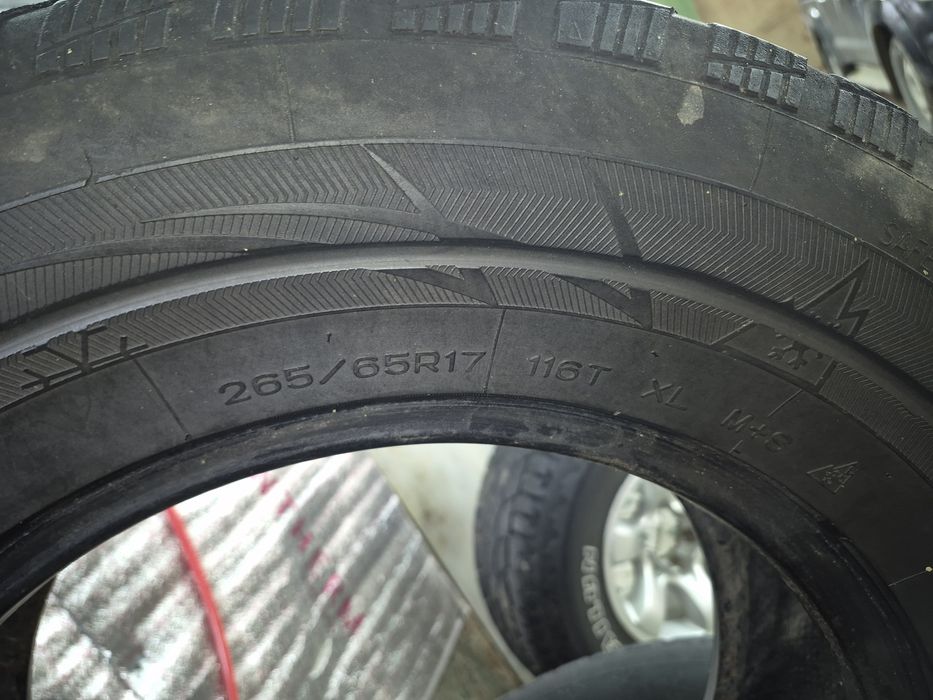 Автошины 265/65/17 бу
